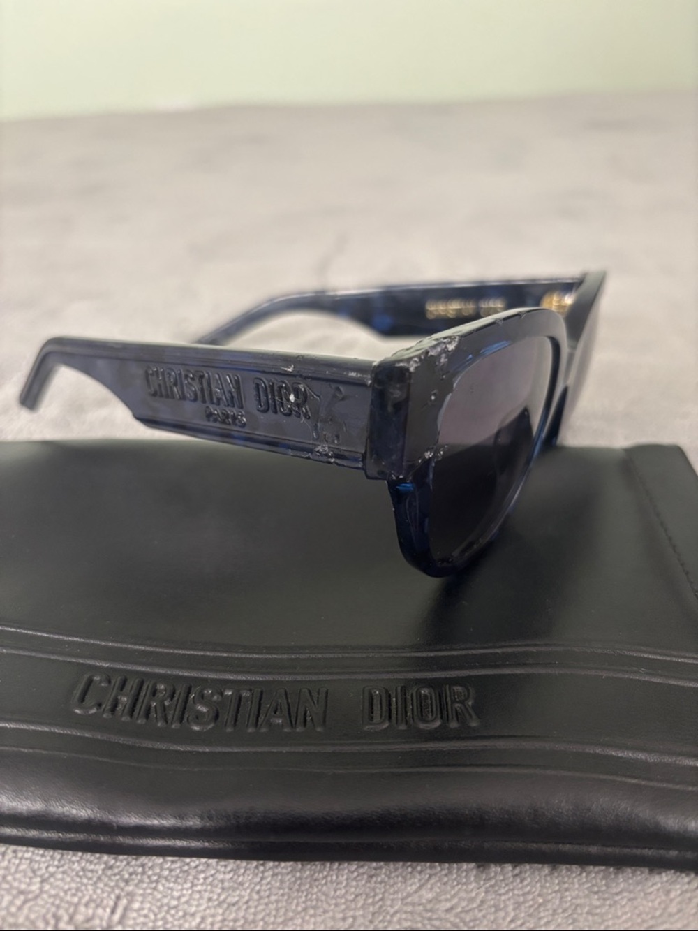 Dior Women's Navy Tortoiseshell Cat-Eye Sunglasses - Picture 4 of 9